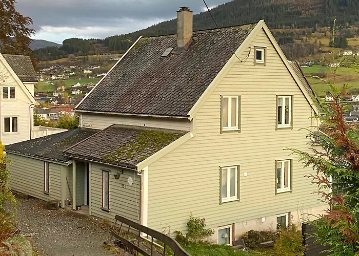 Store Ringheim - Solberg Lägenhet Voss